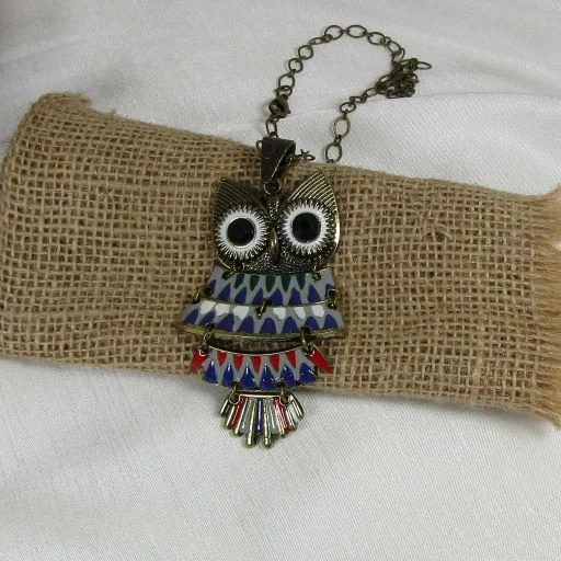 Ethnic grooved necklace-Antique Gold Multi-colored Hoot Owl Pendant Necklace