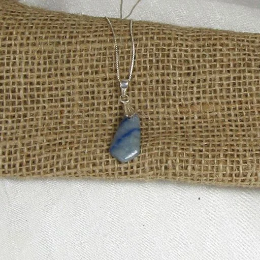 Knitted necklace-Blue Quartz Gemstone Pendant Necklace