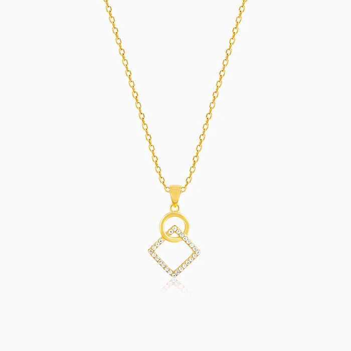 Triple-heart necklace-Golden Cubic Circle Pendant with Link Chain