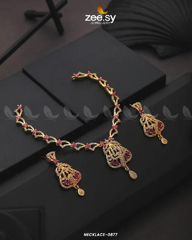 Leaning gem necklace-NECKLACE-0877