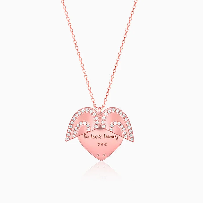 Curving pattern necklace-Rose Gold One Heart Pendant With Link Chain