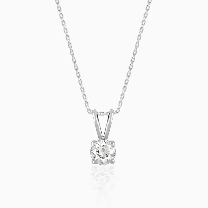 Broad link necklace-Anushka Sharma Silver Zircon Pendant with Link Chain