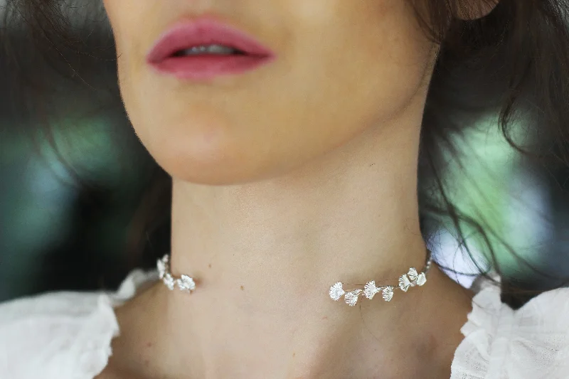 Celestial moon necklace-Ginkgo Leaves Branch Choker