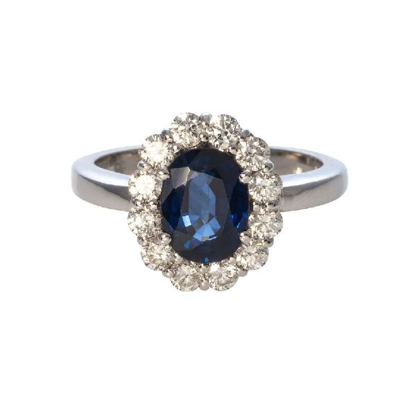 Glossy platinum ring-Oval Sapphire & Diamond Halo 18K White Gold Ring