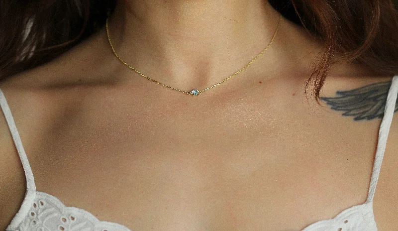 Worn-edge necklace-Blue Sky Crystal Necklace