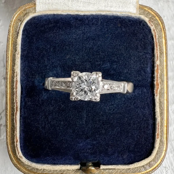 Smooth-cut ring-Vintage Diamond Engagement Ring, RBC 0.31ct.