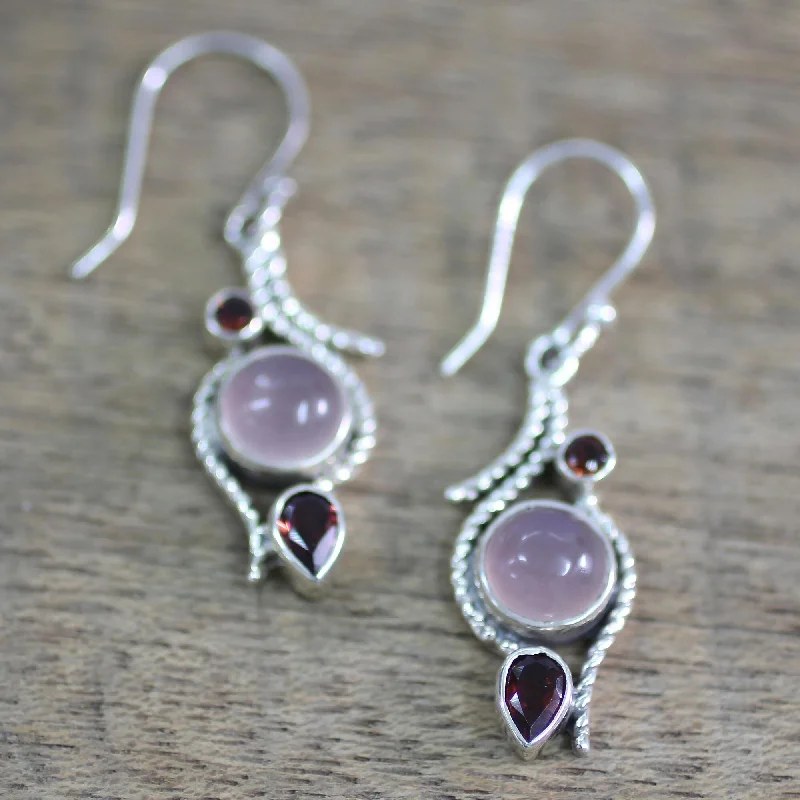 Welded gold earrings-Handmade Sterling Silver 'Shades of Red' Garnet Chalcedony Earrings (India)